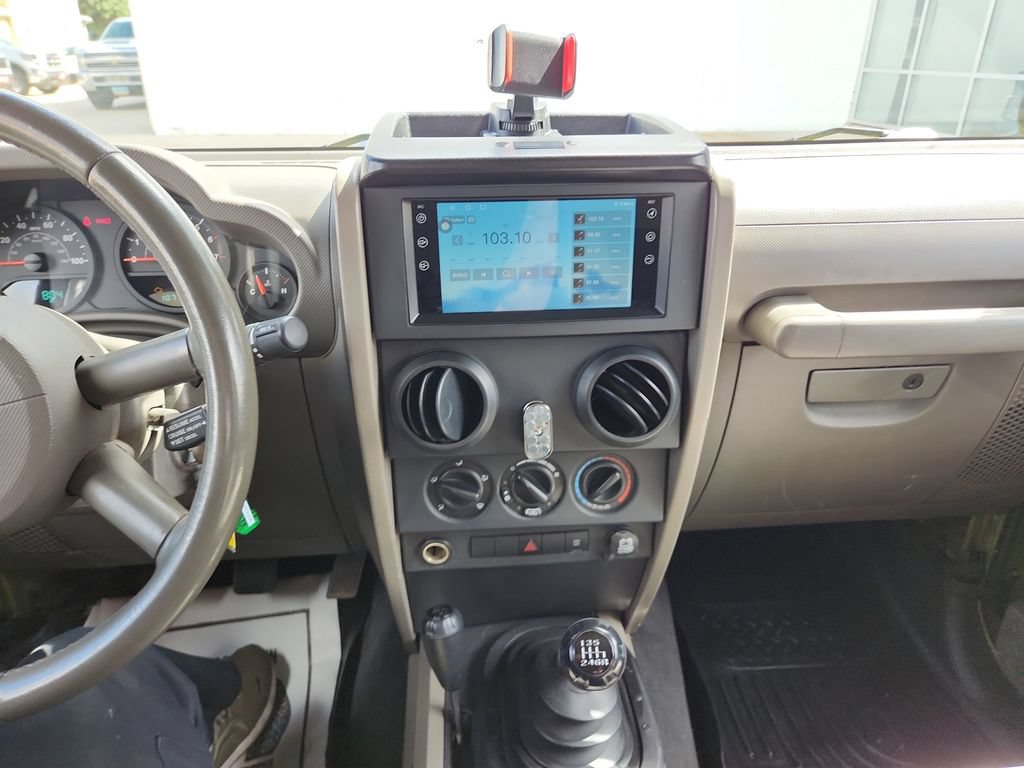 Used 2008 Jeep Wrangler X AWD/4WD image 19