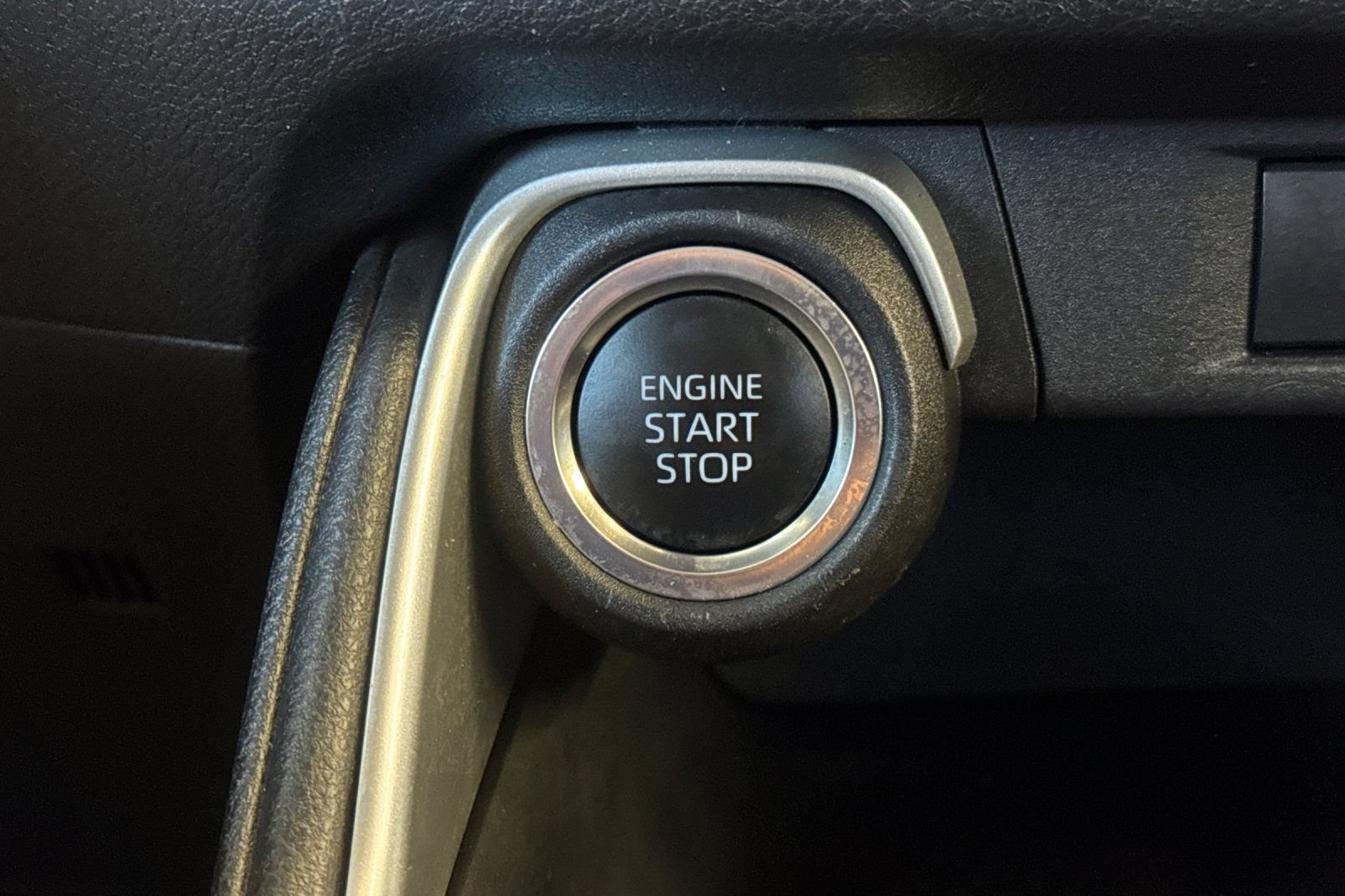Used 2025 Toyota Grand Highlander FWD image 33