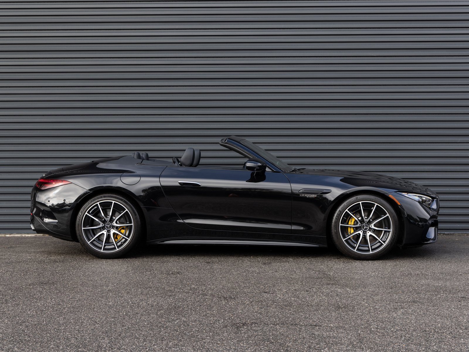 Used 2022 Mercedes-Benz SL 63 AMG 4MATIC image 7