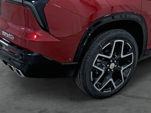 New 2026 Chevrolet Traverse High Country w/ LPO, Floor Liner Package image 12