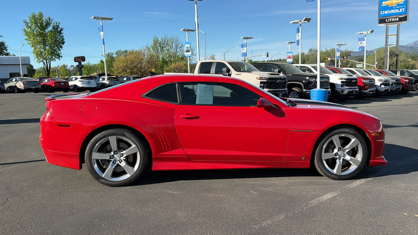 Used 2010 Chevrolet Camaro SS w/ LPO, Ground Effects Package image 4