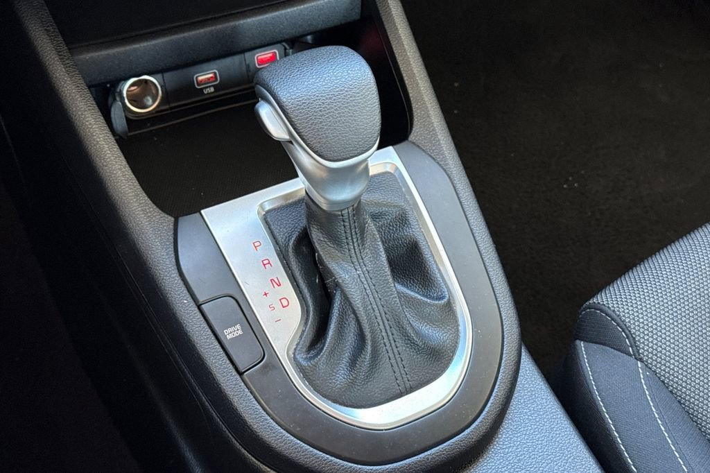 Used 2024 Kia Forte LXS image 28