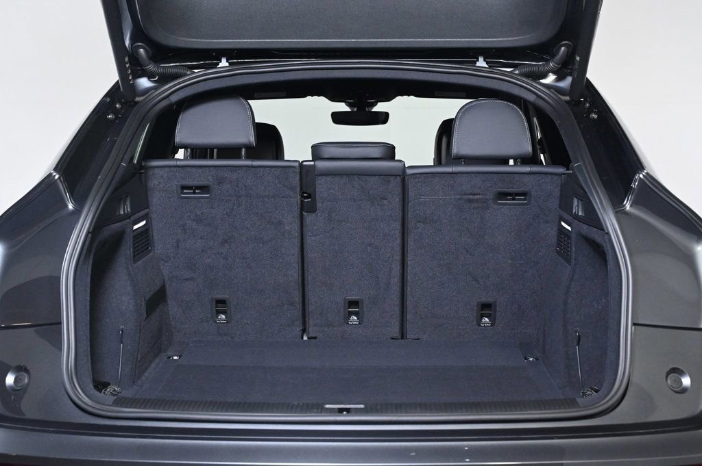 Used 2025 Audi Q5 2.0T Premium image 21