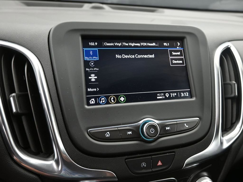 Used 2022 Chevrolet Equinox LT image 18