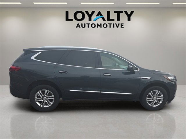 Used 2018 Buick Enclave Essence image 6