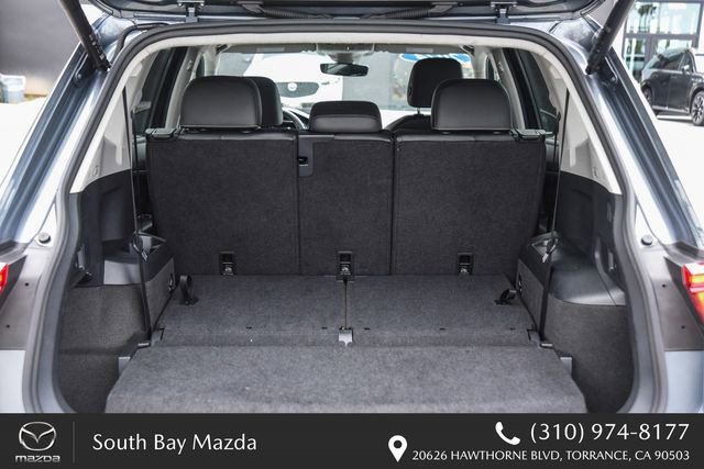 Used 2024 Volkswagen Tiguan SE image 25