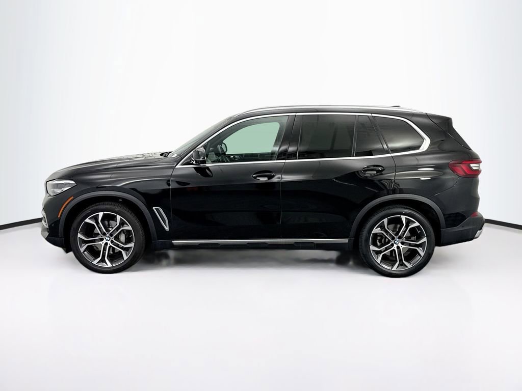 Used 2022 BMW X5 sDrive40i w/ Parking Assistance Package image 8