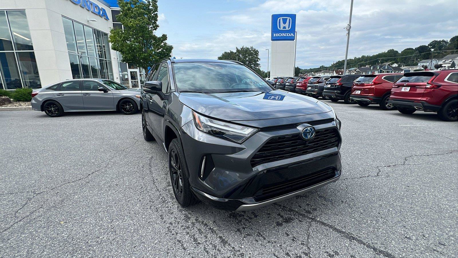 Used 2024 Toyota RAV4 XSE w/ Advanced Technology Package AWD/4WD image 2