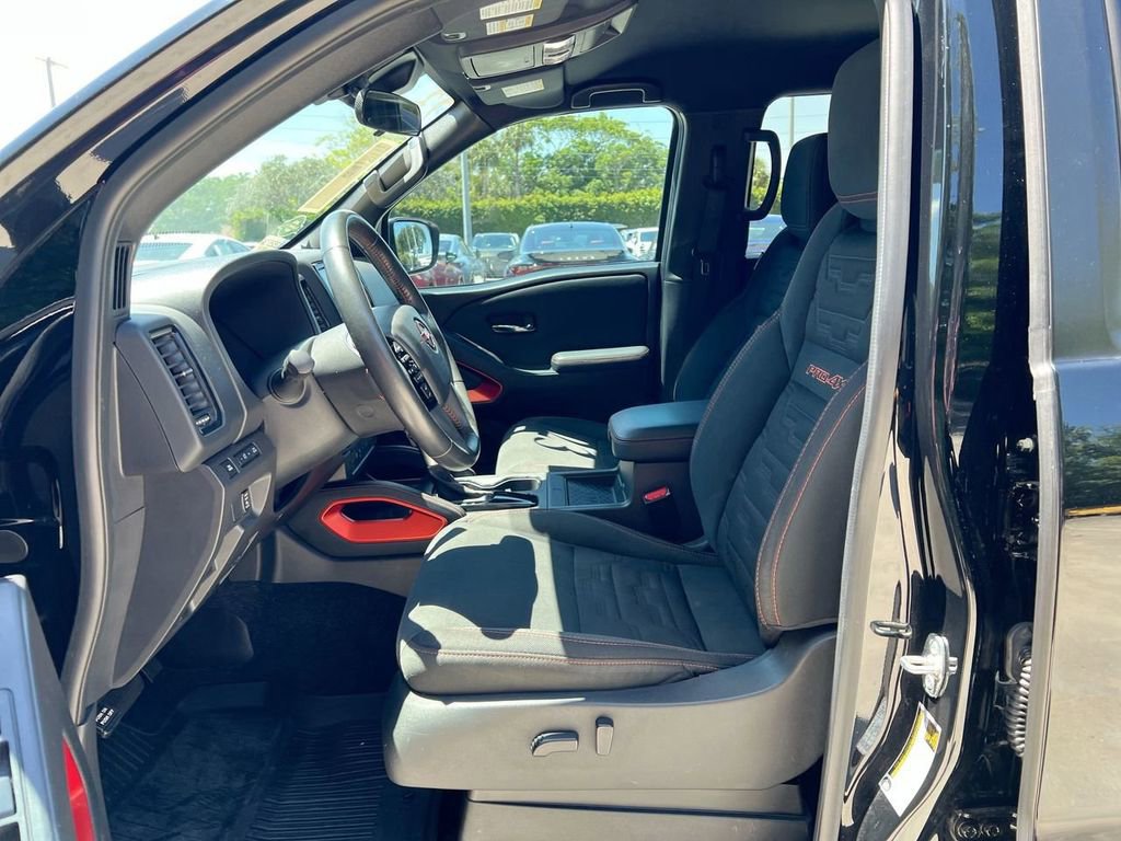 Used 2023 Nissan Frontier PRO-4X w/ Pro Convenience Package AWD/4WD image 12