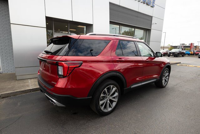 Certified 2025 Ford Explorer Platinum w/ Ultimate Package AWD/4WD image 3