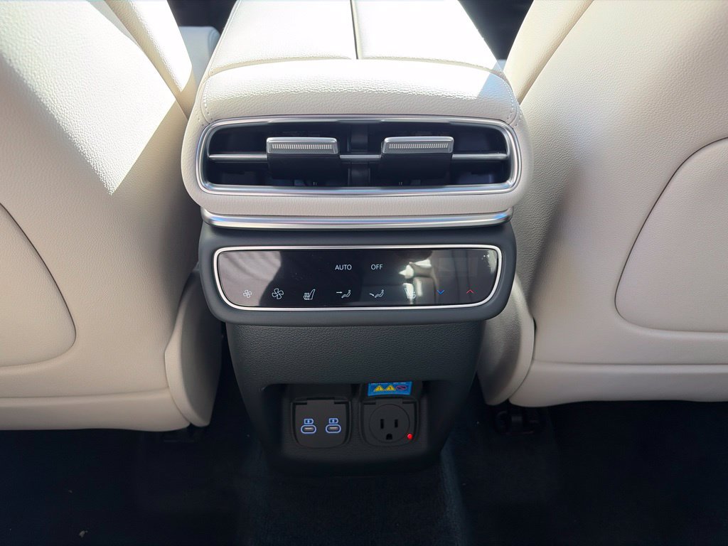 New 2027 Genesis GV80 2.5T Prestige AWD/4WD image 21