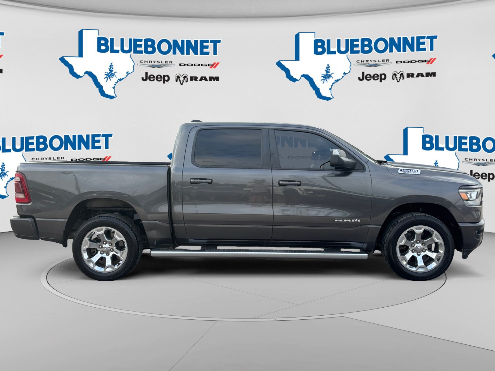 Used 2019 RAM 1500 Big Horn AWD/4WD image 4
