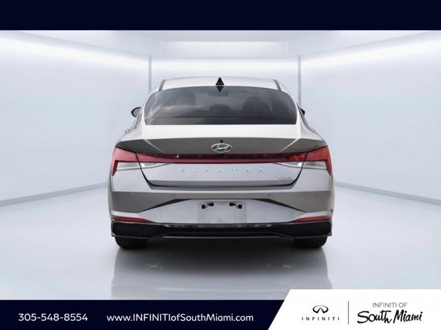 Used 2023 Hyundai Elantra Limited FWD image 5