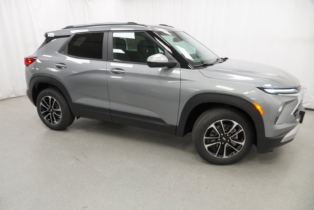 New 2026 Chevrolet TrailBlazer LT w/ Convenience Package FWD image 13