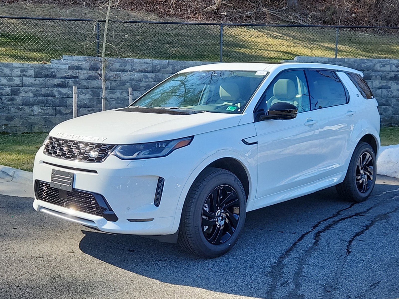 New 2025 Land Rover Discovery Sport S