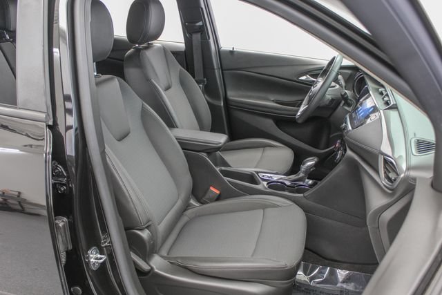 Used 2023 Buick Encore GX Preferred w/ Cold Weather Comfort Package AWD/4WD image 23