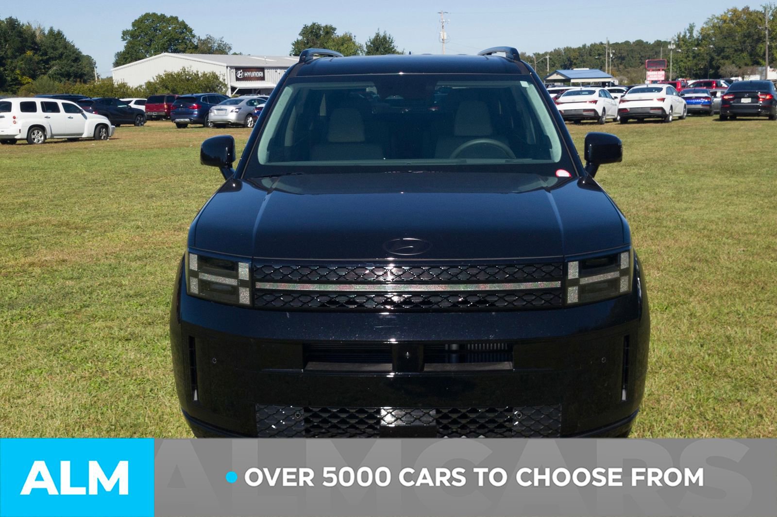 Used 2025 Hyundai Santa Fe Calligraphy image 3