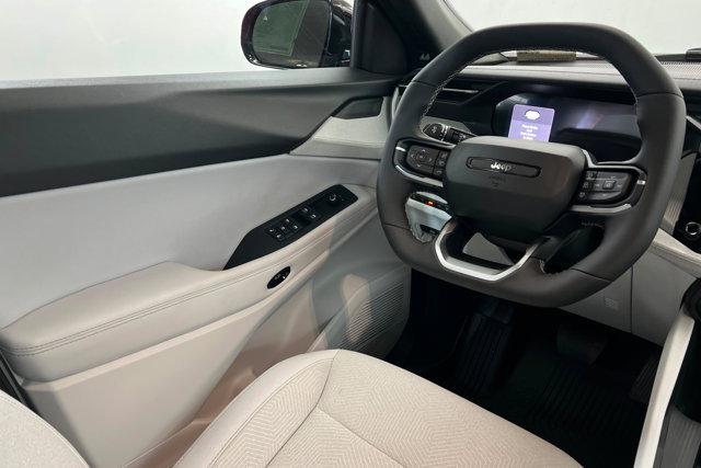 New 2026 Jeep Cherokee Laredo AWD/4WD image 11