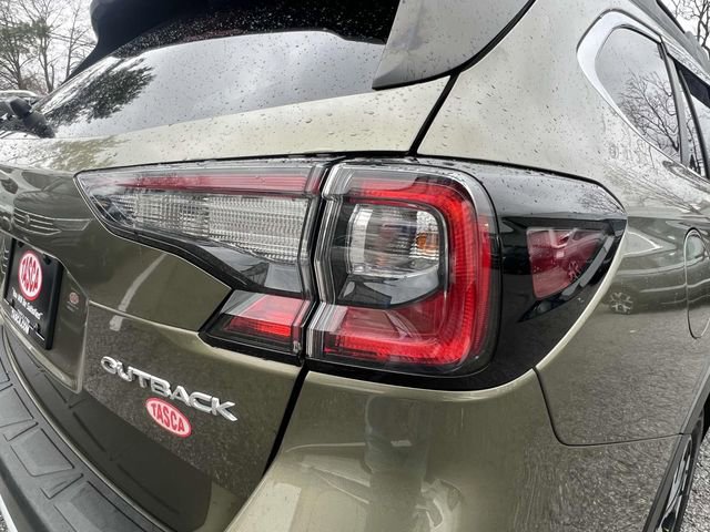 Used 2020 Subaru Outback Limited image 11