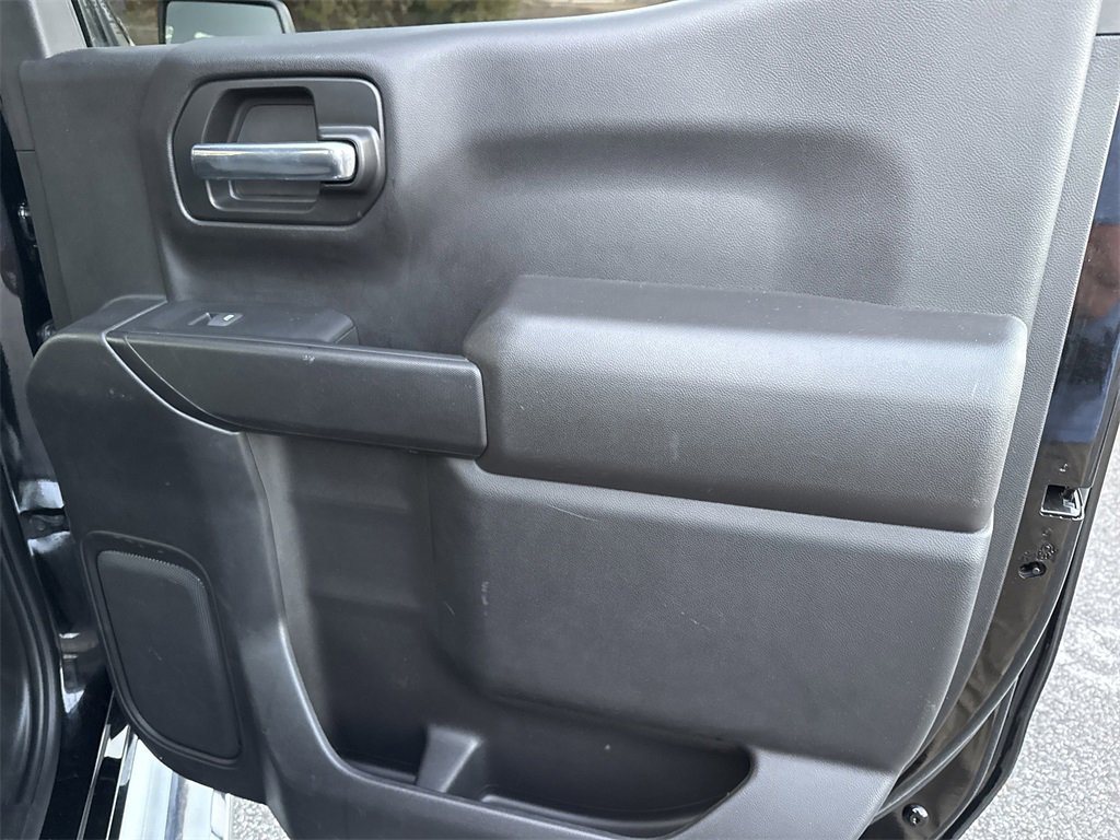 Used 2022 Chevrolet Silverado 1500 Custom image 16