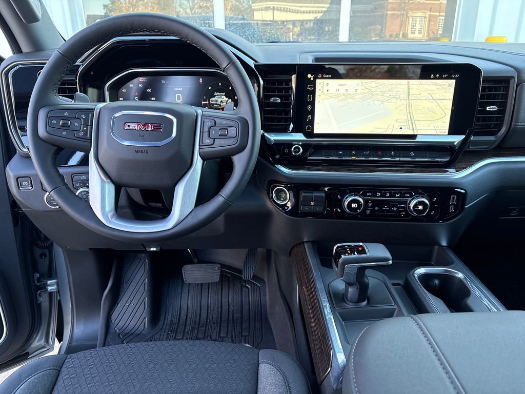 New 2026 GMC Sierra 1500 Elevation w/ LPO, Elevation Black Package AWD/4WD image 38