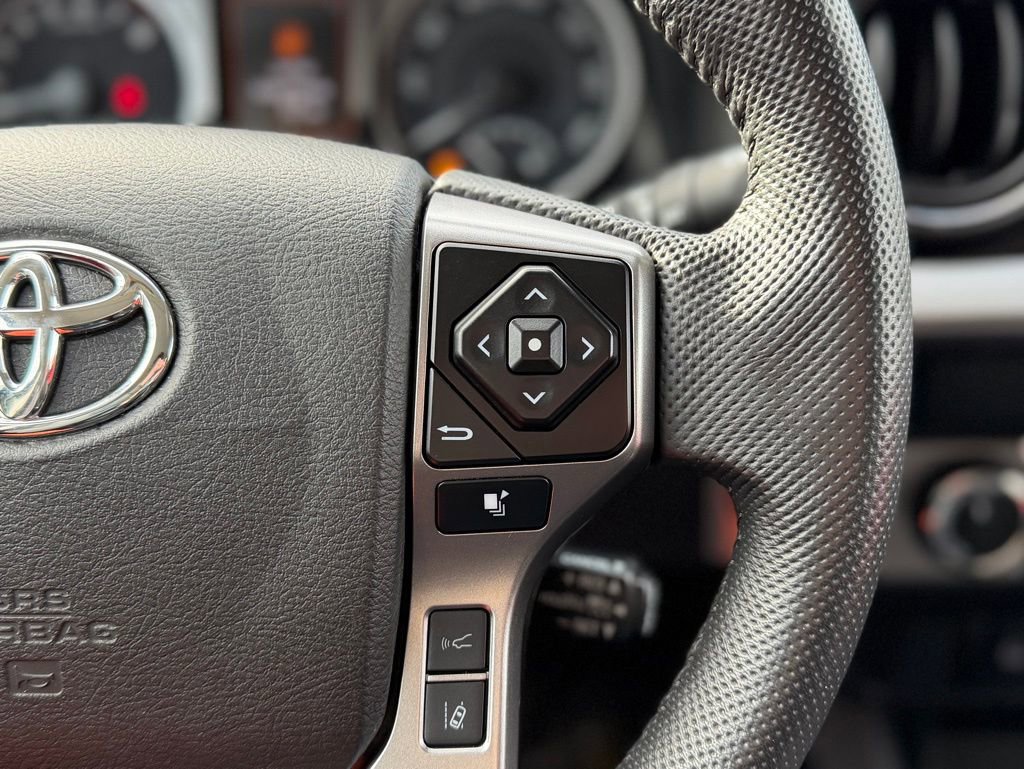 Used 2023 Toyota Tacoma SR5 image 10