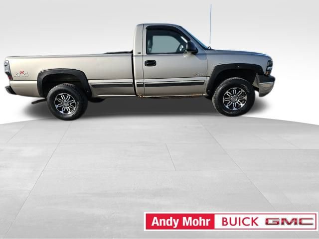 Used 2000 Chevrolet Silverado 1500 w/ Exterior Appearance Pkg image 26