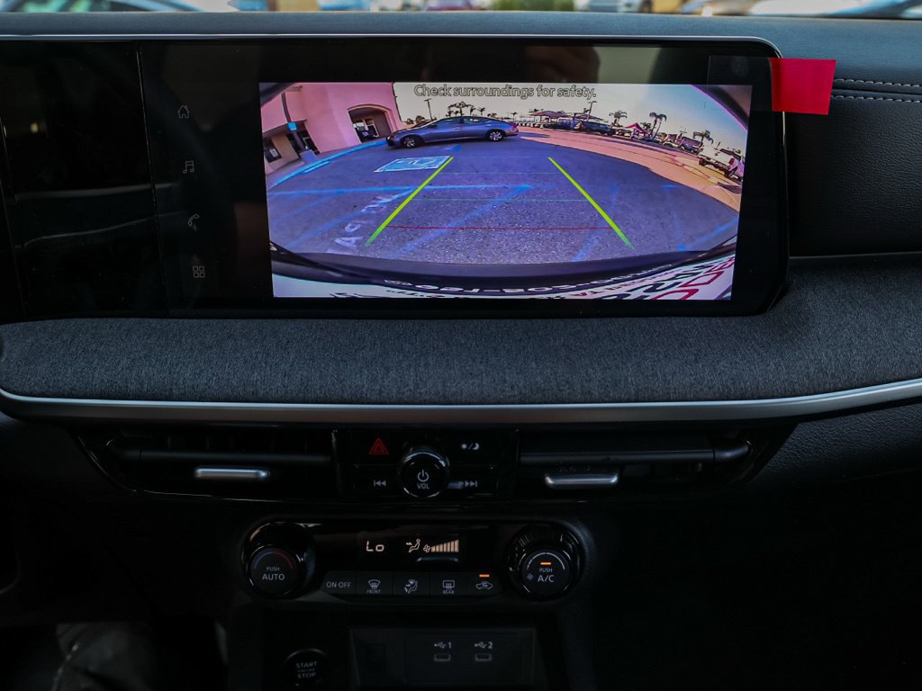 New 2026 Nissan Kicks SV w/ Charging Package FWD image 30