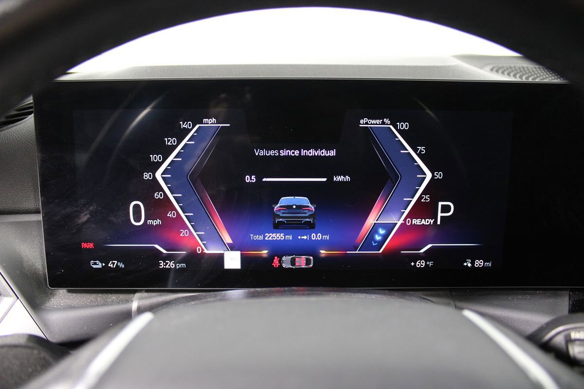 Used 2023 BMW i4 eDrive35 w/ Premium Package RWD image 15