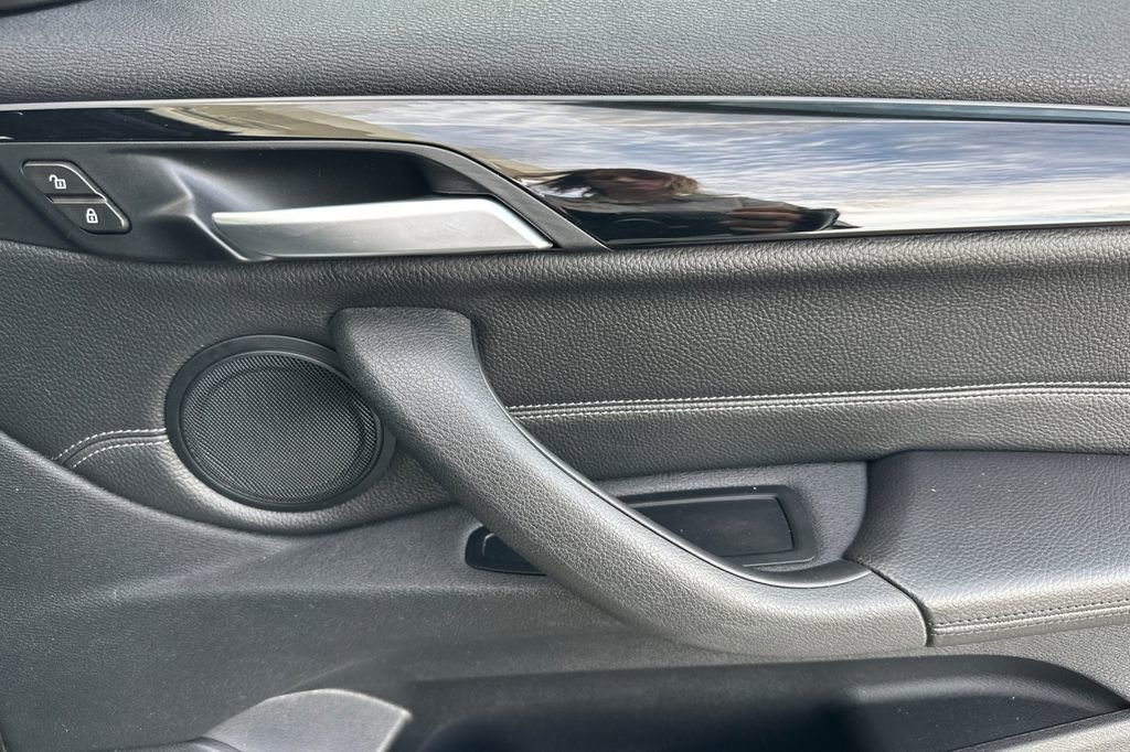 Used 2018 BMW X1 sDrive28i image 19