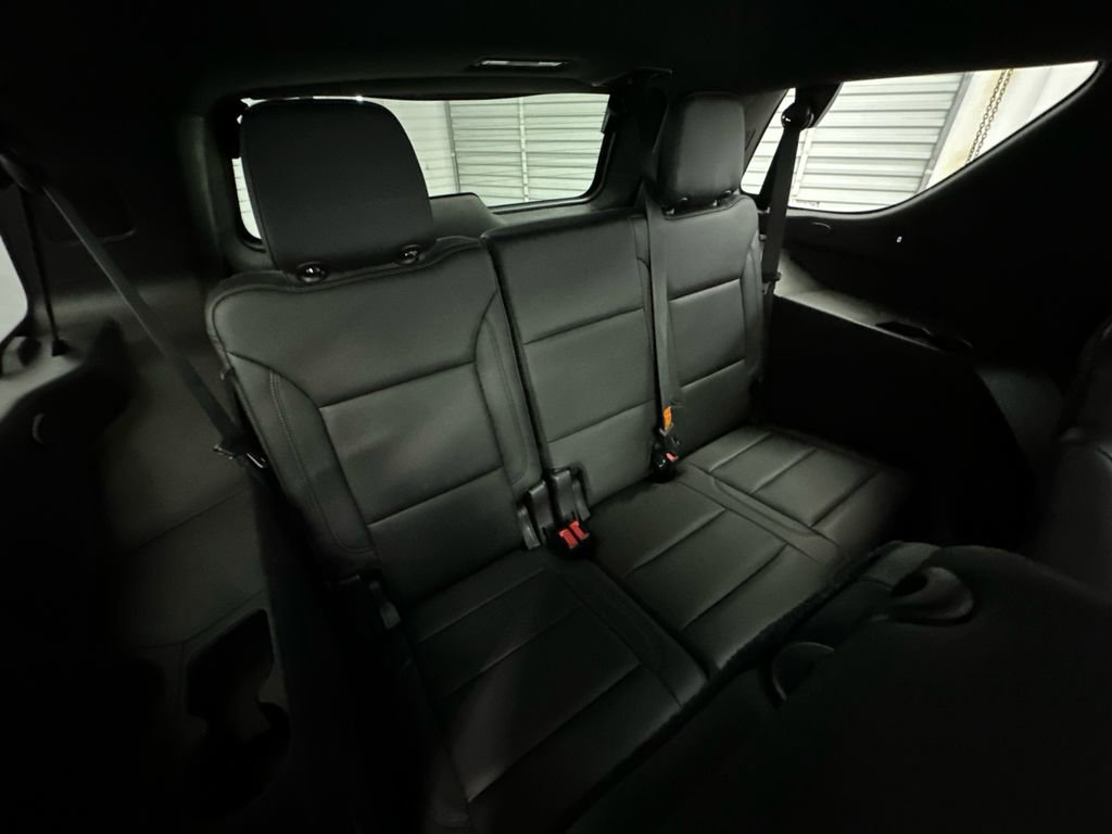 Used 2021 Chevrolet Tahoe Z71 image 18