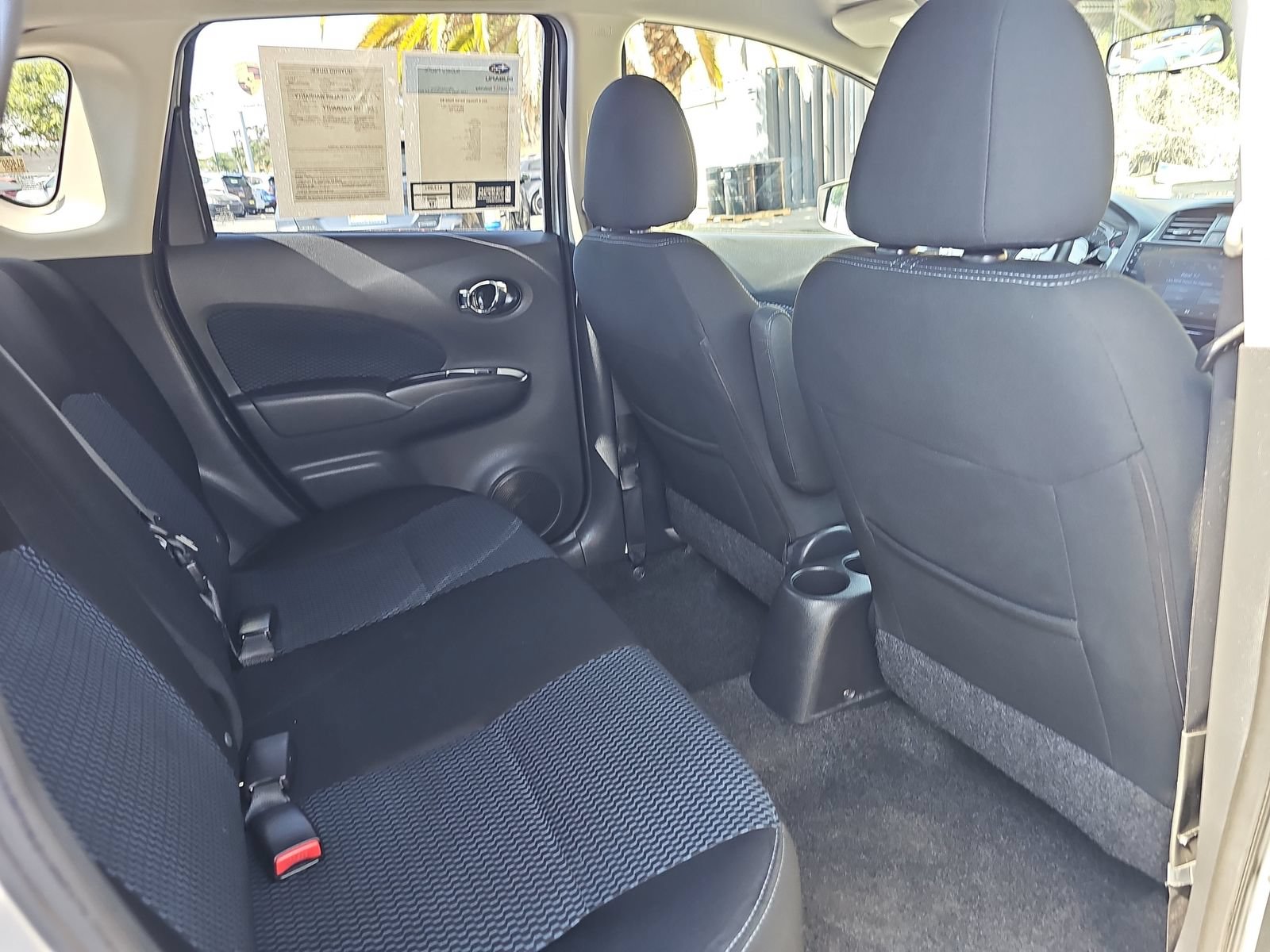 Used 2015 Nissan Versa Note SV w/ Sport Value Package FWD image 11