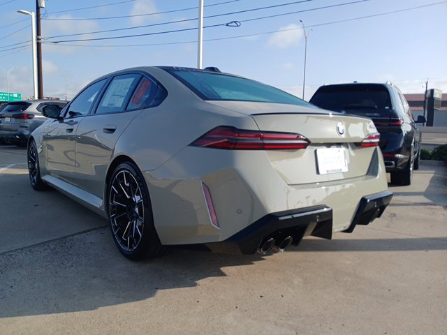 New 2027 BMW M5 w/ Executive Package AWD/4WD image 8