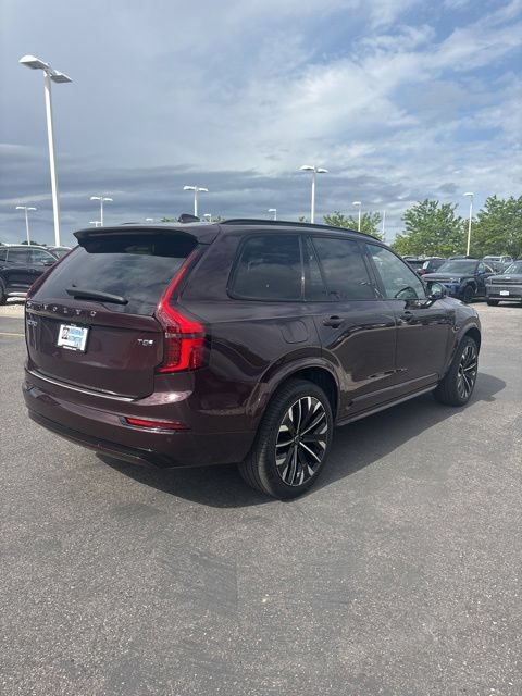 New 2026 Volvo XC90 T8 Ultra w/ Lounge Package AWD/4WD image 3