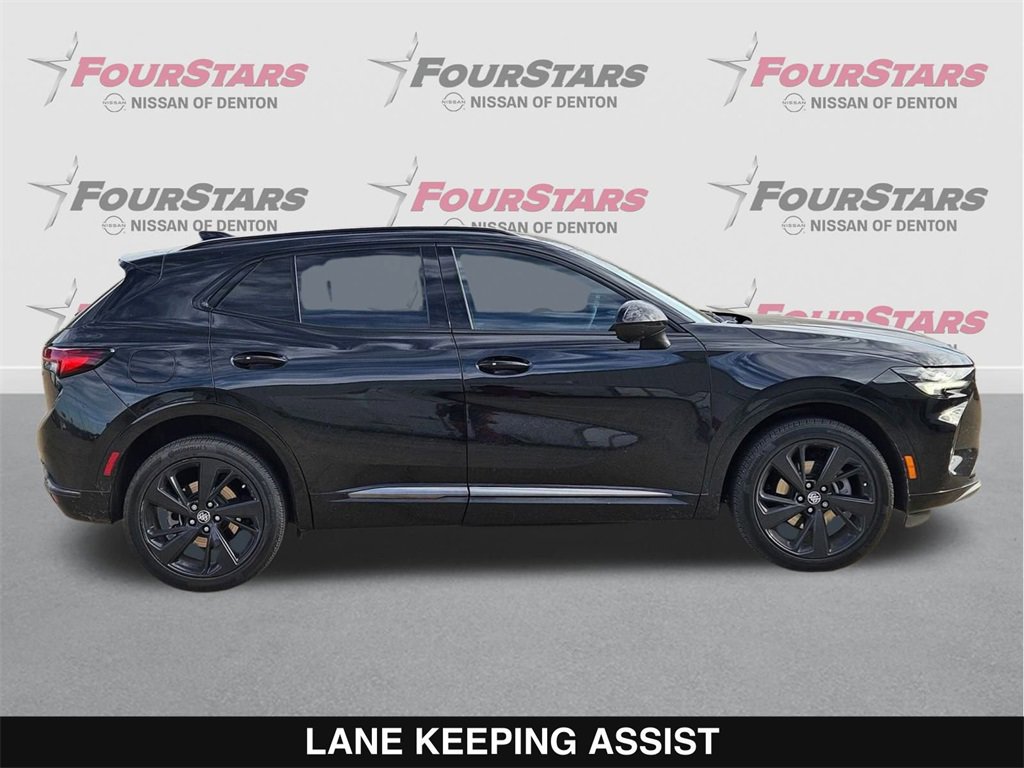 Used 2022 Buick Envision Essence w/ Technology Package I image 3