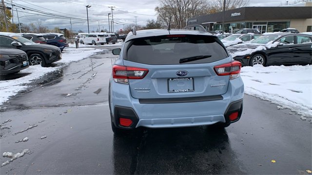 Used 2020 Subaru Crosstrek 2.0i image 4