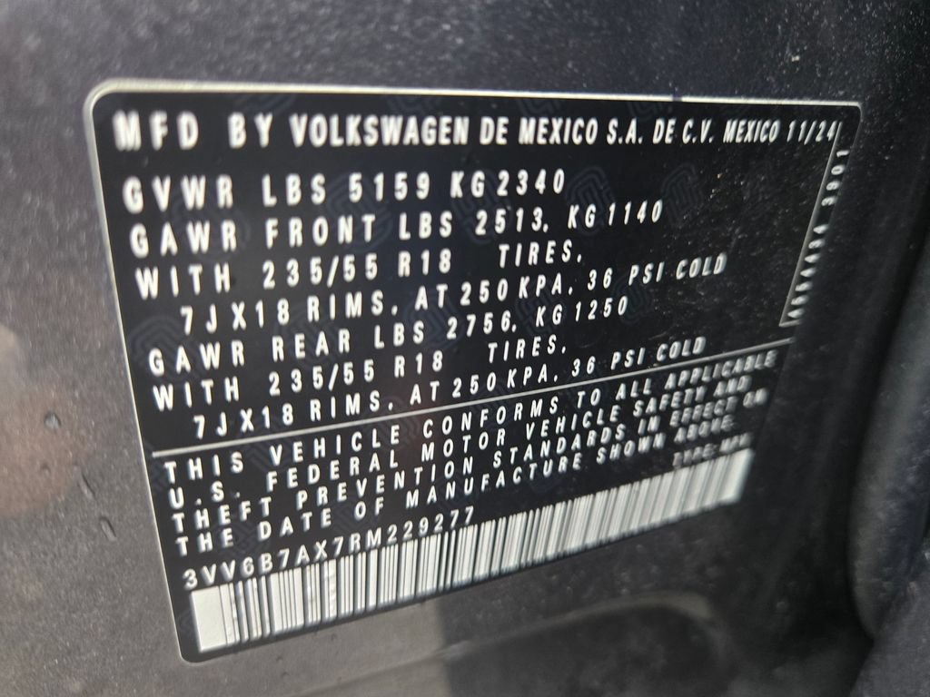 Used 2024 Volkswagen Tiguan Wolfsburg Edition FWD image 12