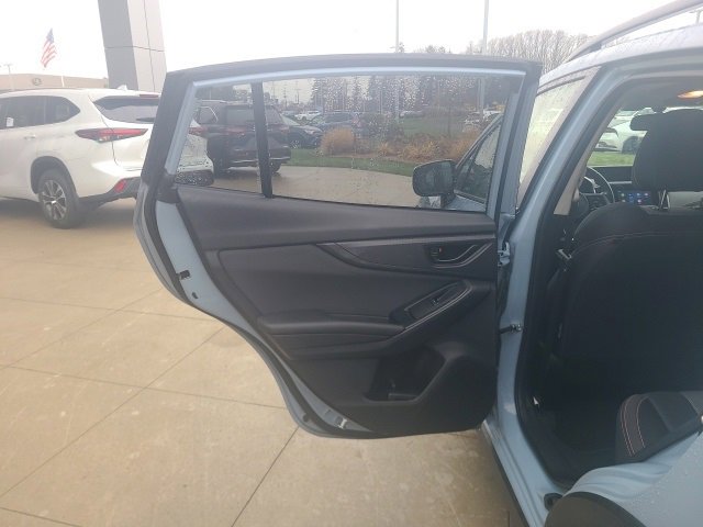 Used 2020 Subaru Crosstrek 2.0i Premium image 14