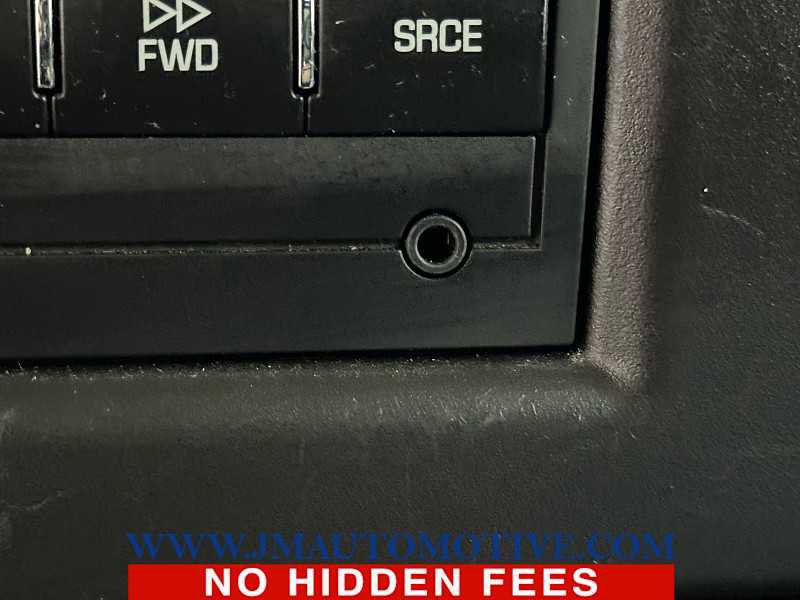 Used 2020 GMC Savana 2500 w/ Driver Convenience Package image 31