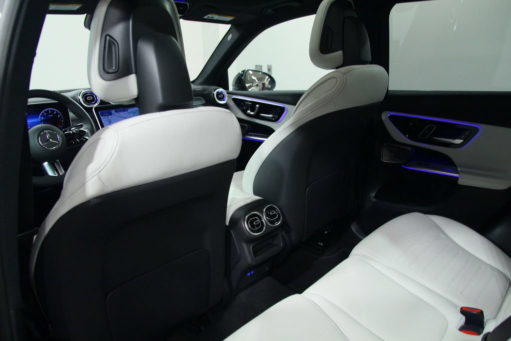 Used 2026 Mercedes-Benz GLC 300 4MATIC image 29