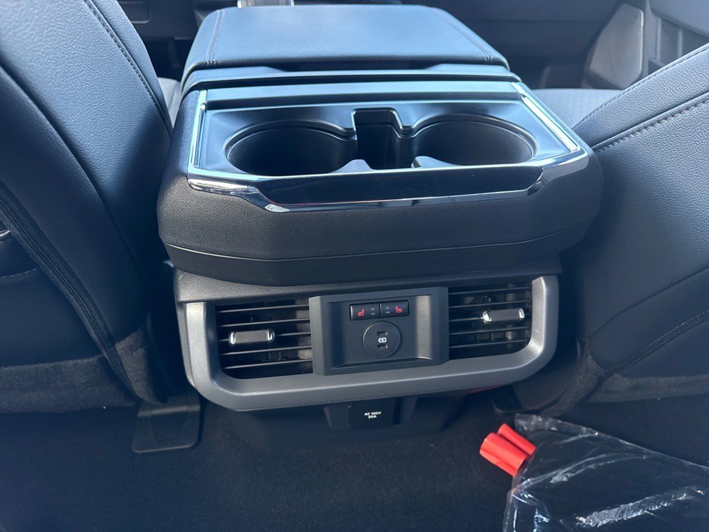 New 2025 Ford F150 Lightning Lariat image 37
