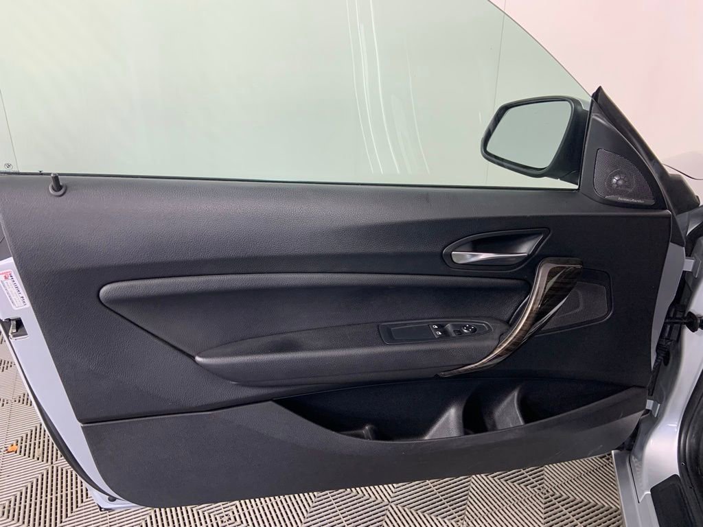 Used 2017 BMW 230i Coupe w/ Driving Assistance Package RWD image 14