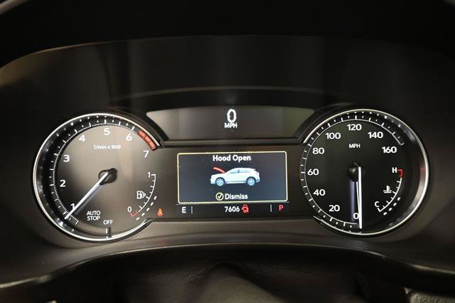 Used 2023 Cadillac XT4 Sport w/ Cold Weather Package FWD image 9