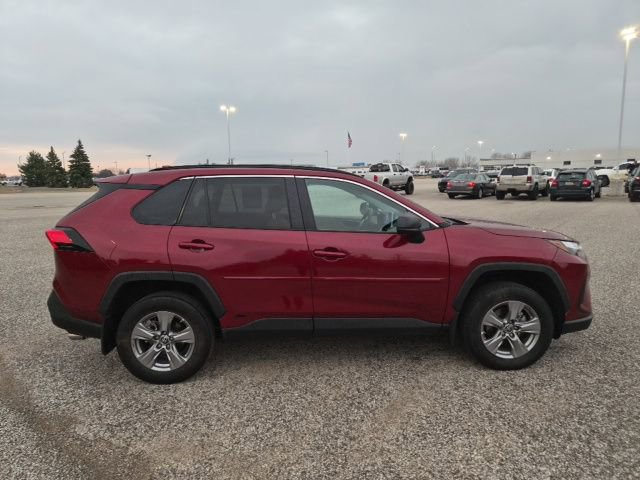 Used 2023 Toyota RAV4 LE image 4