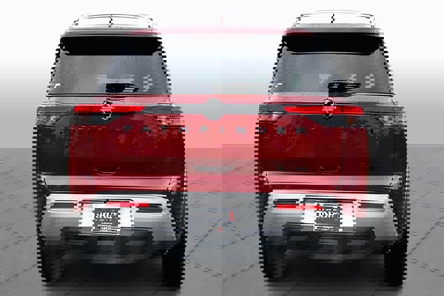 Used 2022 Nissan Pathfinder SL w/ Lighting Package (N92) image 4