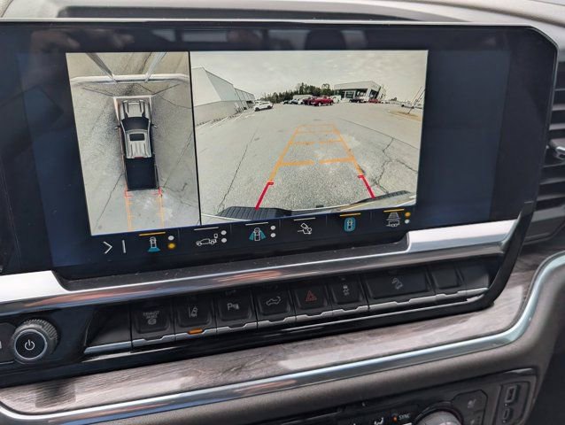 Used 2024 Chevrolet Silverado 2500 LTZ w/ LTZ Convenience Package AWD/4WD image 18