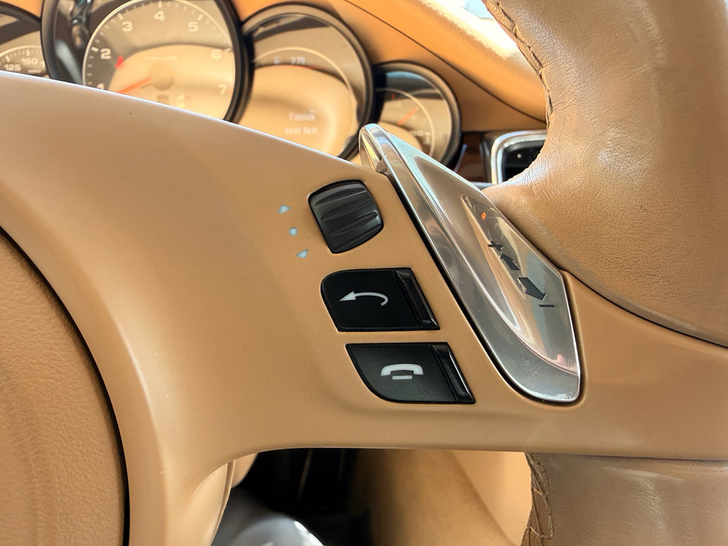 Used 2011 Porsche Panamera S RWD image 16