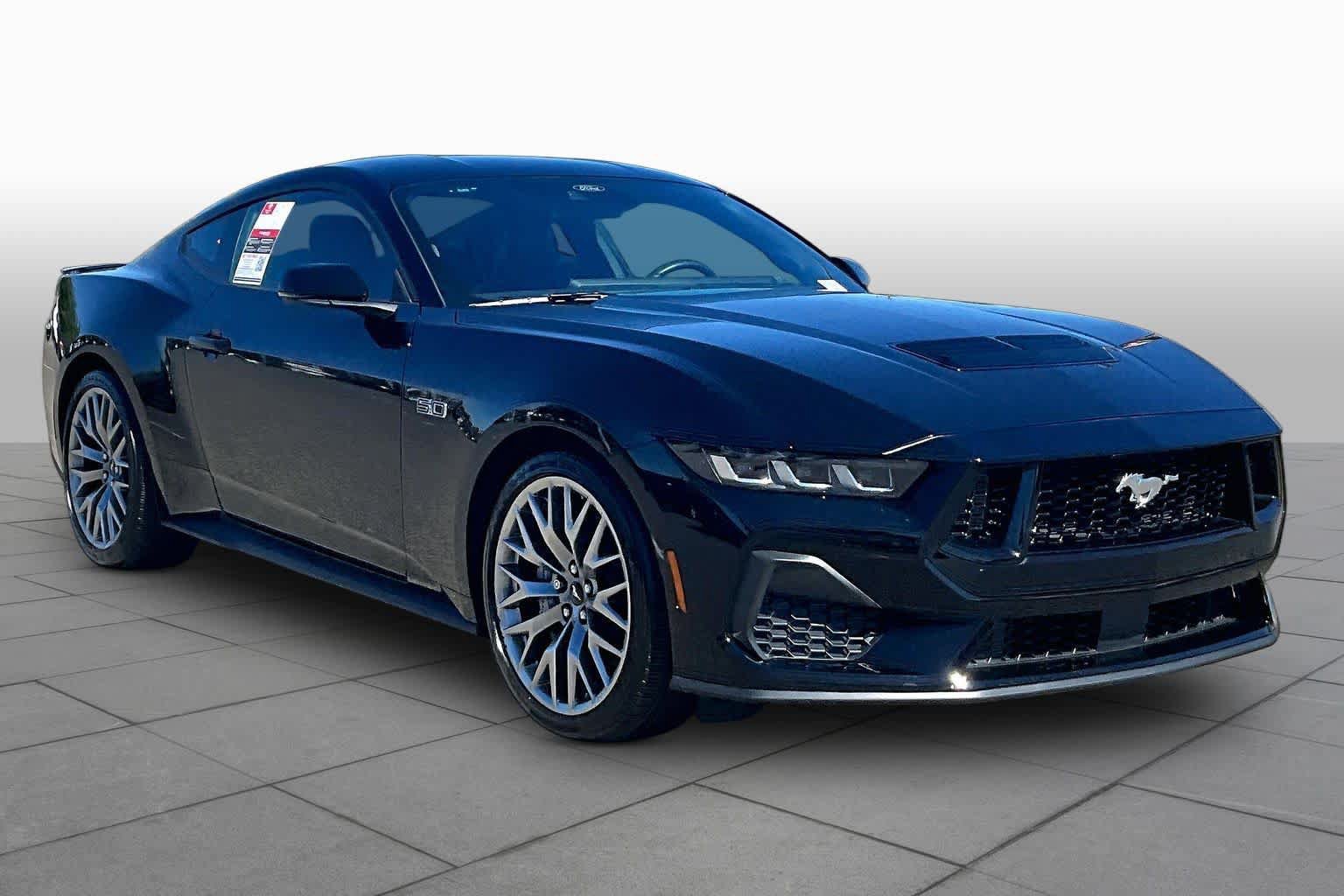 Used 2024 Ford Mustang GT Premium RWD image 2
