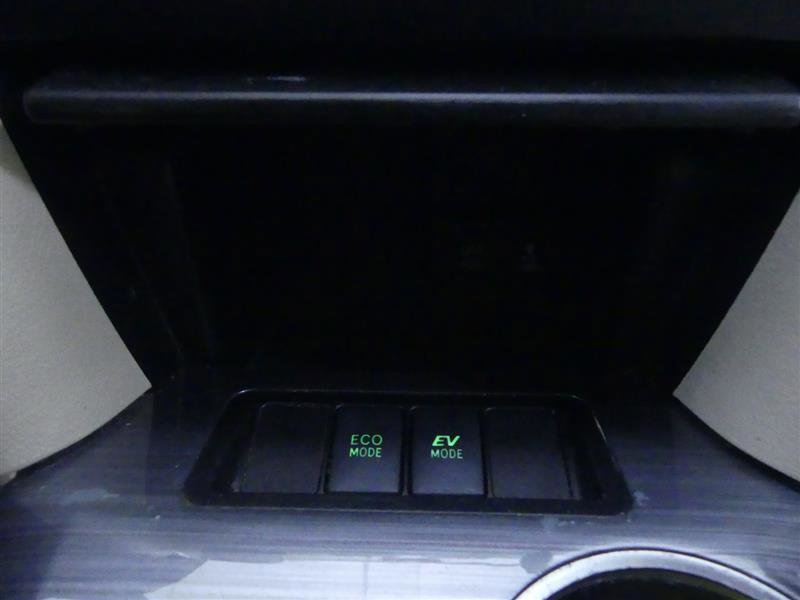 Used 2013 Toyota Camry XLE image 12