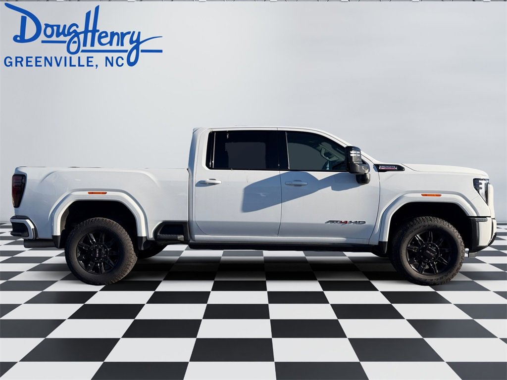 Used 2024 GMC Sierra 2500 AT4 w/ AT4 Preferred Package image 6